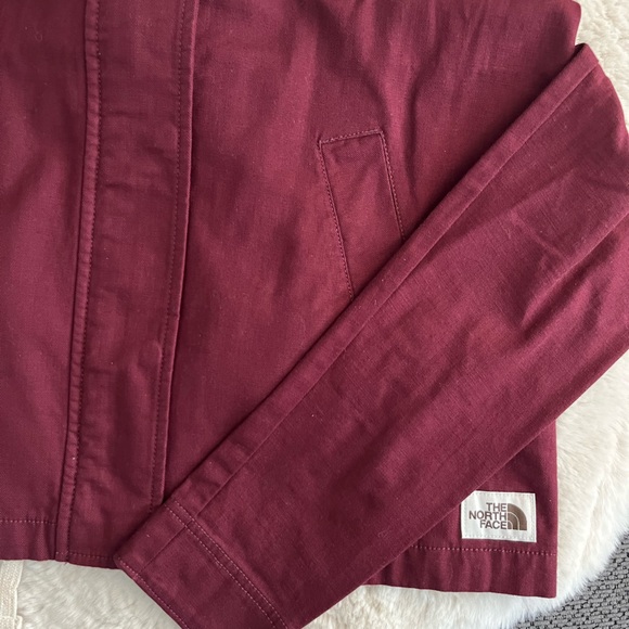 Maroon Women’s North Face Jacket - Picture 2 of 6